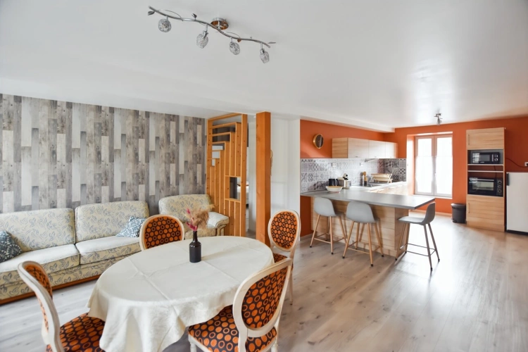Photos 20 - Prestige - Propriété rénovée de 324 m2 avec terrain à COUCHES (71)