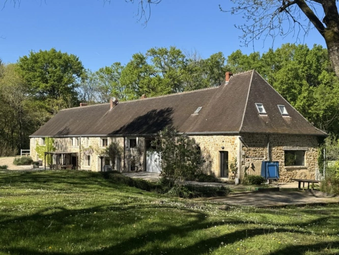 Photos 5 - Touristique - Domaine de caractère de près de 19 hectares avec étang   Anc