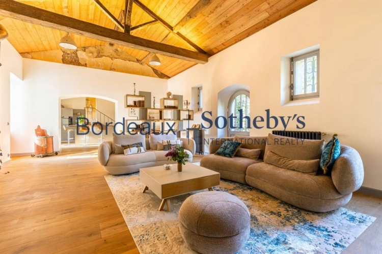 Photos 13 - Prestige - RARE - DOMAINE D'EXCEPTION AUX PORTES DE BORDEAUX, PARC & BOIS, PISCINE, TENNIS