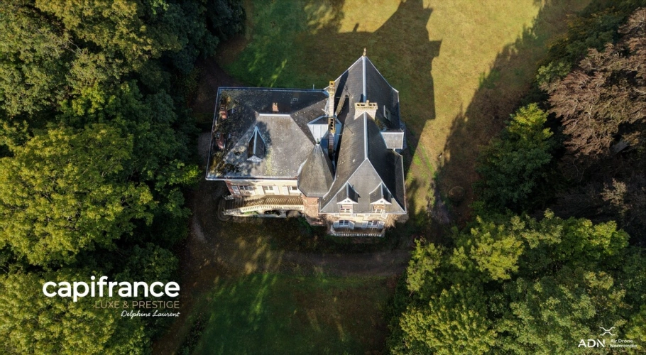 Photos 2 - Prestige - Propriete à vendre à  CRESSEVEUILLE (14) comprenant un château, un manoir, un pressoir