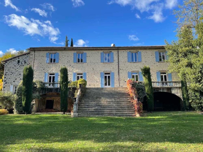 Photos 11 - Touristique - Propriété de caractère avec activité touristique et potentiel événementiel en Ardèche