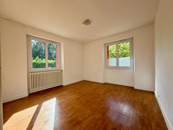 Photos 6 - Équestre - Spacieuse maison de trois chambres avec chalet et grand jardin arboré