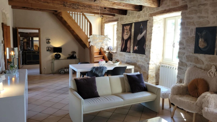 Photos 5 - Prestige - Maison de caractère avec gîte indépendant et piscine à 8 minutes de Villeneuve d'Aveyron