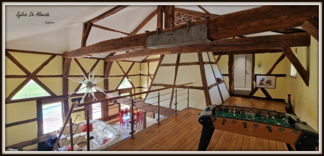 Photos 6 - Rurale - Propriete longère à vendre 313 m² 7 pièces SAINT CYR SUR MENTHON (01)Dépendances 550 m², piscine, 6,84 hectares
