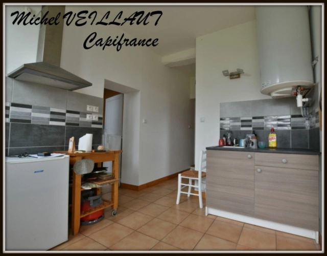 Photos 12 - Prestige - Propriété à vendre avec bâtisse de 15 pièces, 2 gîtes, terrain 7390 m², VILLENEUVE SUR ALLIER (03)