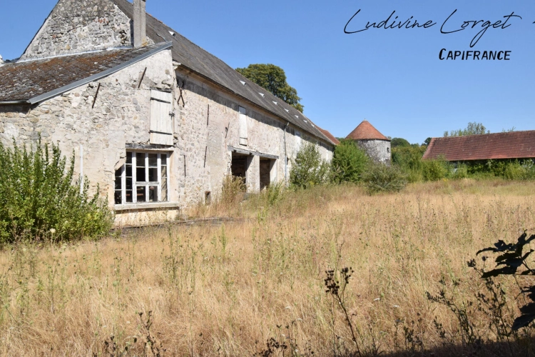 Photos 22 - Rurale - A vendre Corps de ferme à rénover entièrement proche BETZ(60)– Maison de maître de 450 m² -8 chambres -plusieurs bâtiments et terrain de 6 000 m² – Projet destiné à un professio