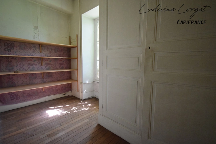 Photos 27 - Rurale - A vendre Corps de ferme à rénover entièrement proche BETZ(60)– Maison de maître de 450 m² -8 chambres -plusieurs bâtiments et terrain de 6 000 m² – Projet destiné à un professio