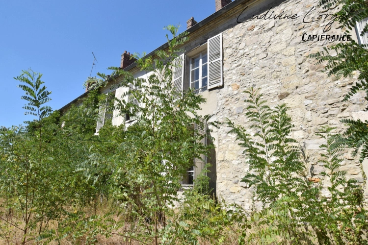 Photos 32 - Rurale - A vendre Corps de ferme à rénover entièrement proche BETZ(60)– Maison de maître de 450 m² -8 chambres -plusieurs bâtiments et terrain de 6 000 m² – Projet destiné à un professio