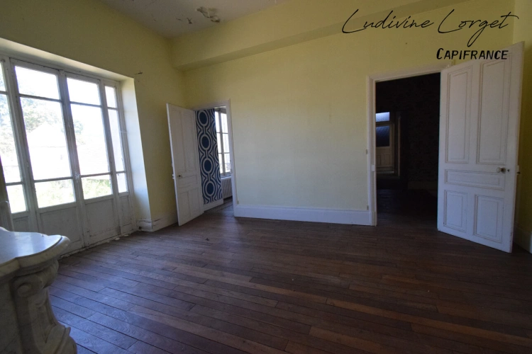 Photos 35 - Rurale - A vendre Corps de ferme à rénover entièrement proche BETZ(60)– Maison de maître de 450 m² -8 chambres -plusieurs bâtiments et terrain de 6 000 m² – Projet destiné à un professio