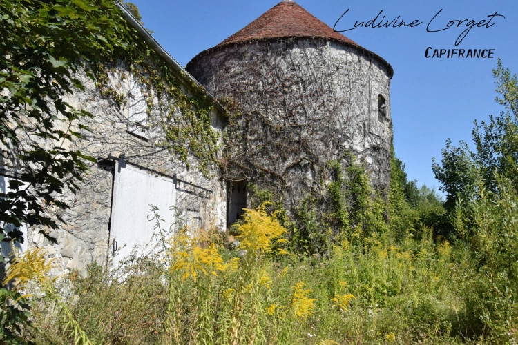 Photos 37 - Rurale - A vendre Corps de ferme à rénover entièrement proche BETZ(60)– Maison de maître de 450 m² -8 chambres -plusieurs bâtiments et terrain de 6 000 m² – Projet destiné à un professio