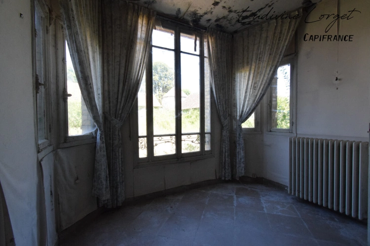Photos 39 - Rurale - A vendre Corps de ferme à rénover entièrement proche BETZ(60)– Maison de maître de 450 m² -8 chambres -plusieurs bâtiments et terrain de 6 000 m² – Projet destiné à un professio