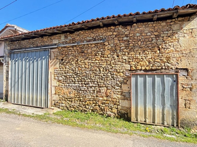 Photos 17 - Prestige - Charmante maison de caractère rénovée avec  4 chambres, grange et jardin arboré
