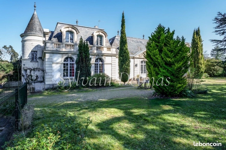 Photos 8 - Prestige - Propriete à vendre 10 pièces SAINT AVERTIN (37)