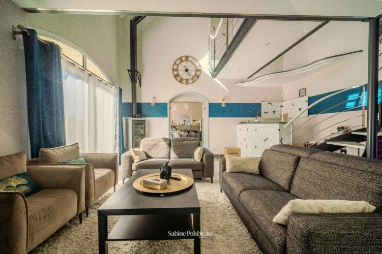 Photos 9 - Prestige - Propriete à vendre de 20 pièces à Saint-Nicolas-de-Bourgueil - ensemble de 457m² - Piscine interieure- vie de plain-pied
