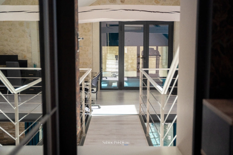 Photos 10 - Prestige - Propriete à vendre de 20 pièces à Saint-Nicolas-de-Bourgueil - ensemble de 457m² - Piscine interieure- vie de plain-pied