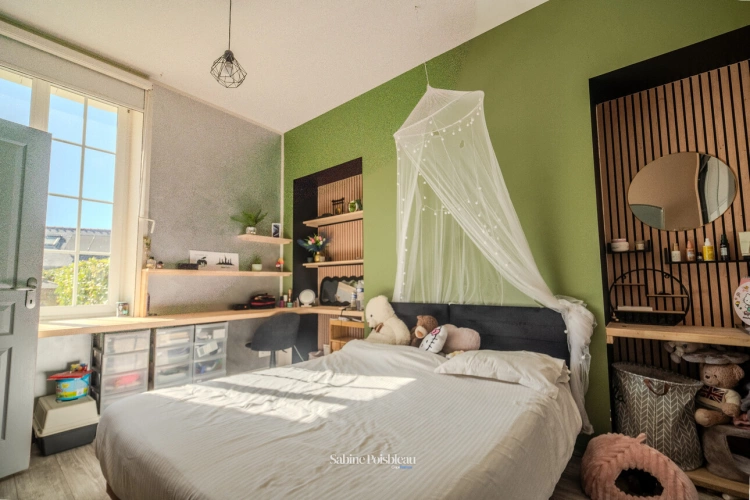 Photos 14 - Prestige - Propriete à vendre de 20 pièces à Saint-Nicolas-de-Bourgueil - ensemble de 457m² - Piscine interieure- vie de plain-pied
