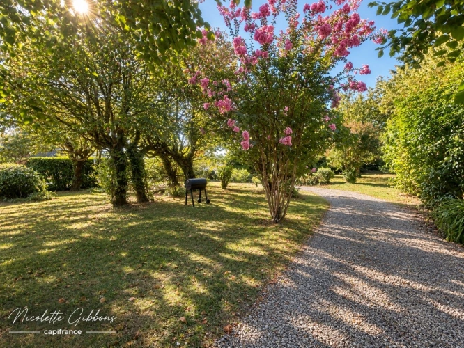 Photos 3 - Prestige - EXCLUSIVITÉ – BELLE DEMEURE DE CARACTÈRE AVEC GRAND PARC ET PISCINE AU CŒUR DE MEYSSAC