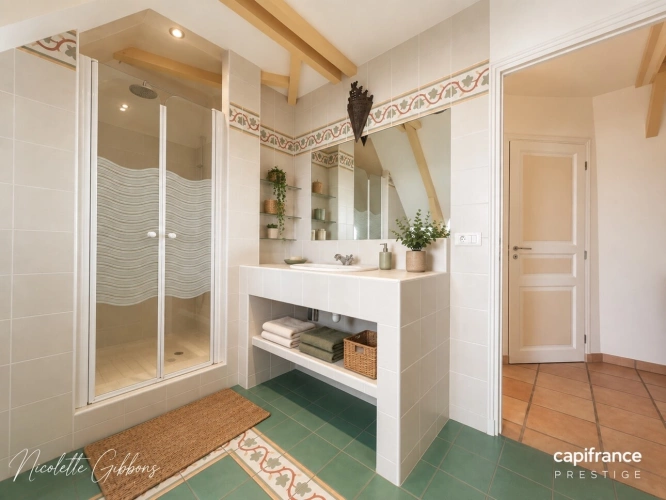 Photos 22 - Prestige - EXCLUSIVITÉ – BELLE DEMEURE DE CARACTÈRE AVEC GRAND PARC ET PISCINE AU CŒUR DE MEYSSAC