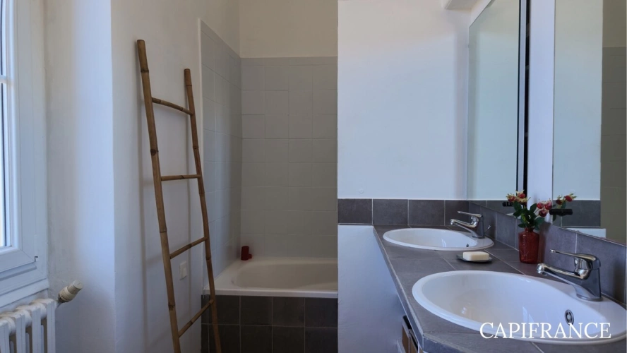 Photos 27 - Prestige - Maison de maître sur un terrain de plus de 3 000 m²