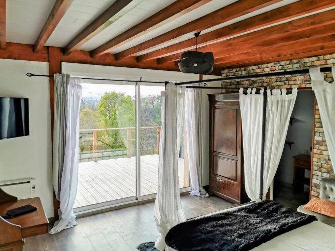 Photos 5 - Touristique - vend maison d hôtes comprenant 5 chambres d hôtes et 2 gites plus une maison d habitation