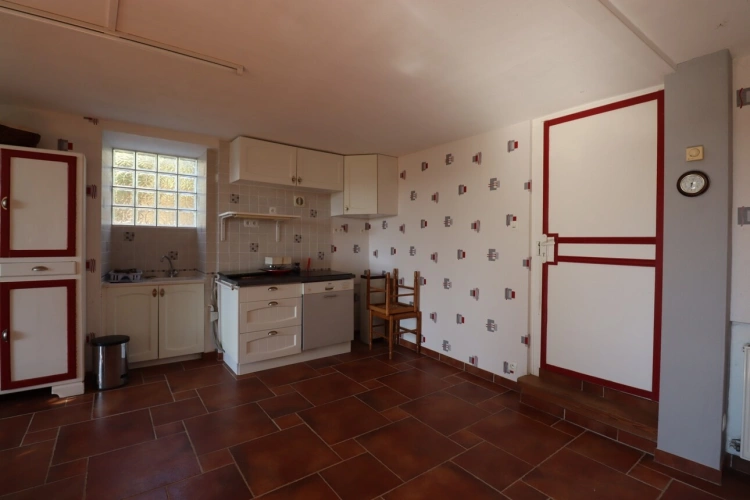 Photos 14 - Prestige - ENSEMBLE IMMOBILIER RARE AVEC MAISON, GÎTE ET 3 700 M² DE TERRAIN
