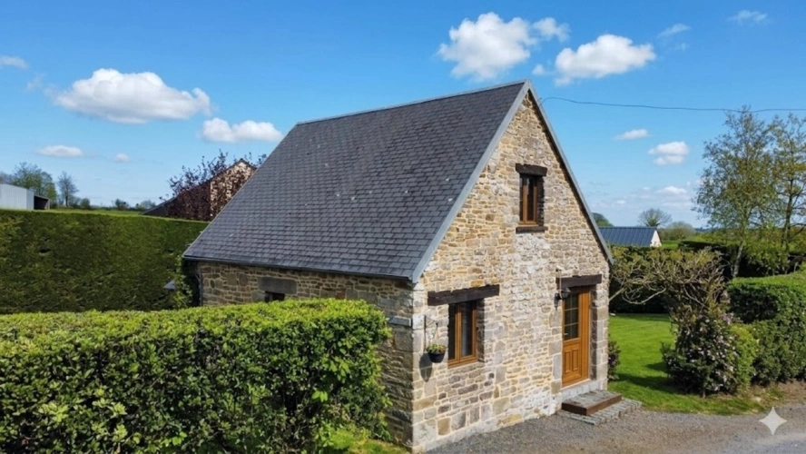 Photos 4 - Touristique - ENSEMBLE IMMOBILIER - ACTIVITE TOURISTIQUE- A VENDRE – MAISON + 3 GÎTES – PISCINES – 1 HA - VILLEDIEU-LES-POÊLES (MANCHE, NORMANDIE) (50)