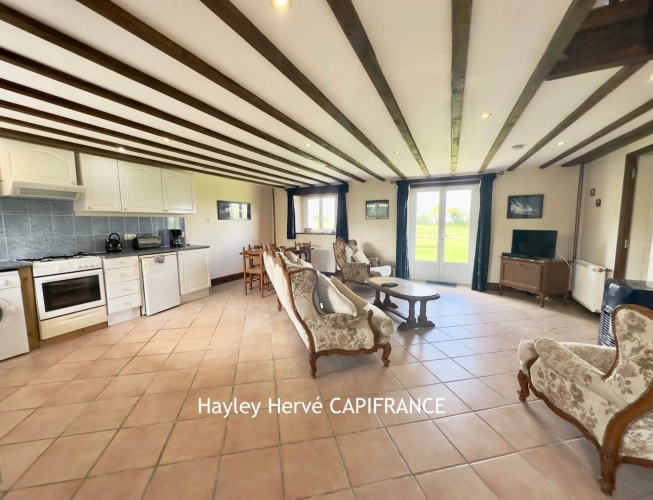 Photos 17 - Touristique - ENSEMBLE IMMOBILIER - ACTIVITE TOURISTIQUE- A VENDRE – MAISON + 3 GÎTES – PISCINES – 1 HA - VILLEDIEU-LES-POÊLES (MANCHE, NORMANDIE) (50)