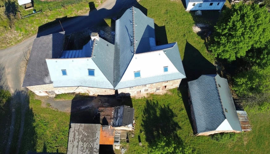 Photos 5 - Rurale - Ensemble en pierre du XIX? & son domaine de 3 700 m² (dont 2 700 m² Bio)  VILLECOMTAL
