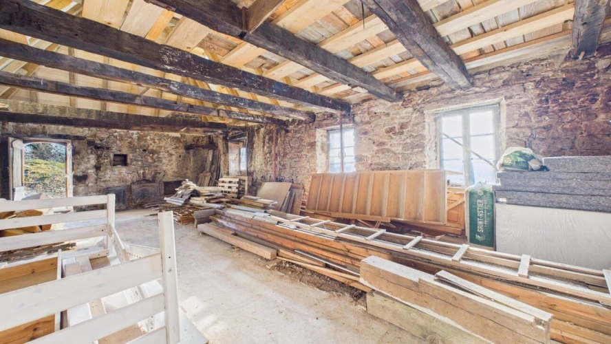 Photos 11 - Rurale - Ensemble en pierre du XIX? & son domaine de 3 700 m² (dont 2 700 m² Bio)  VILLECOMTAL