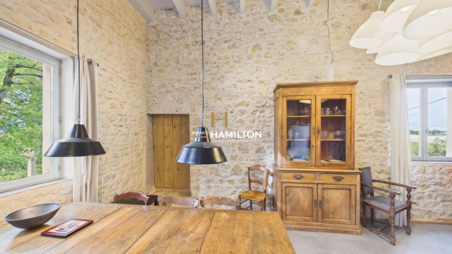 Photos 20 - Prestige - PROPRIETE AVEC GITES ET SALLES DE RECEPTION-REUNION