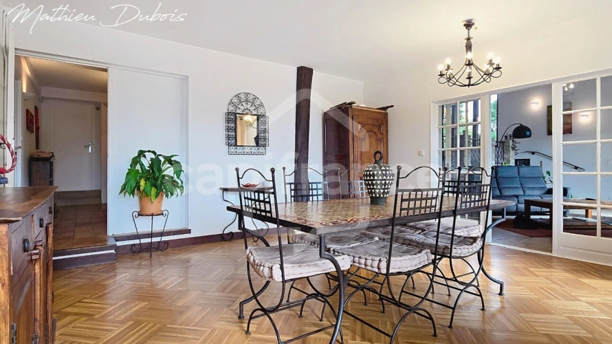 Photos 4 - Prestige - PROPRIÉTÉ DE CARACTÈRE – 3,35 HA DE NATURE, PISCINE ET GÎTE RÉNOVÉ