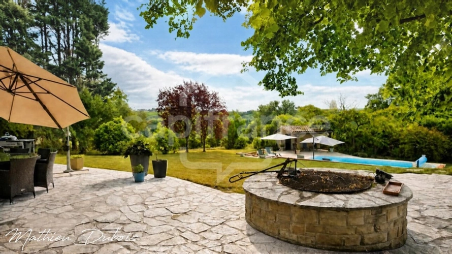 Photos 20 - Prestige - PROPRIÉTÉ DE CARACTÈRE – 3,35 HA DE NATURE, PISCINE ET GÎTE RÉNOVÉ