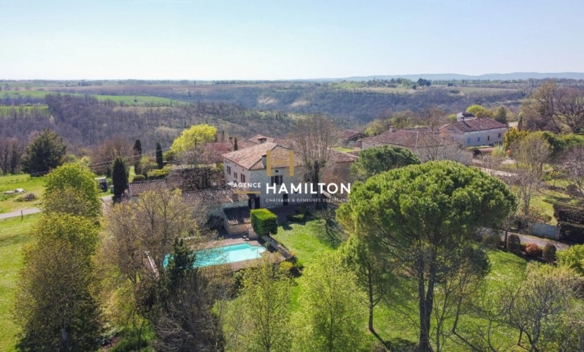 Photos 1 - Rurale - ANCIEN CORPS DE FERME - DOMAINE EQUESTRE - 4,5 HA - CORDES-SUR-CIEL