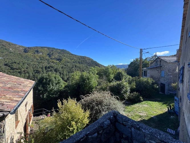 Photos 18 - Prestige - À VENDRE – PROPRIETE EN PIERRES RÉNOVÉE – LA PIARRE – NATURE & AUTHENTICITÉ