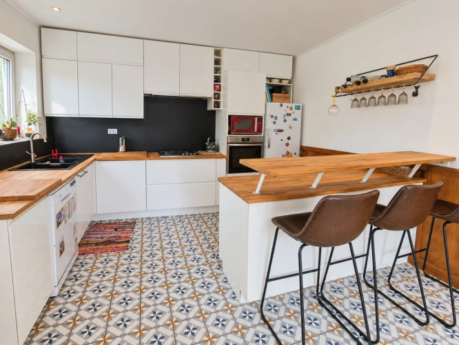 Photos 3 - Prestige - Propriete à vendre 8 pièces proche de SURGERES (17) 245 m² habitables - terrain 5 000 m² - Grandes dépendances