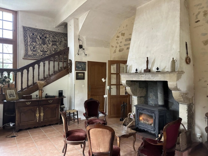Photos 2 - Rurale - Maison de caractère mitoyenne, au coeur des amognes