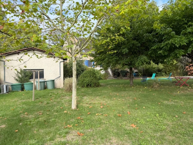 Photos 27 - Rurale - Propriété de caractère en pierre avec piscine et dépendance, à deux pas de Figeac
