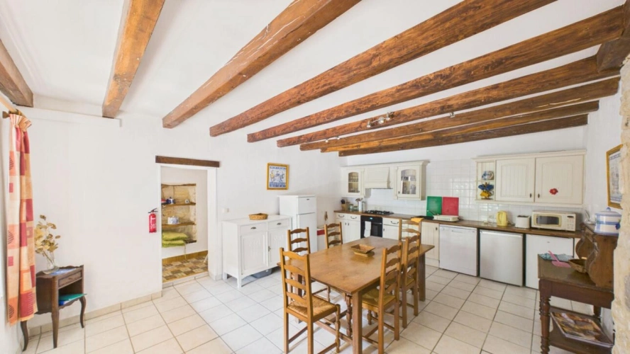 Photos 11 - Prestige - Élégant manoir charentais avec gîtes, piscine chauffée et vaste terrain