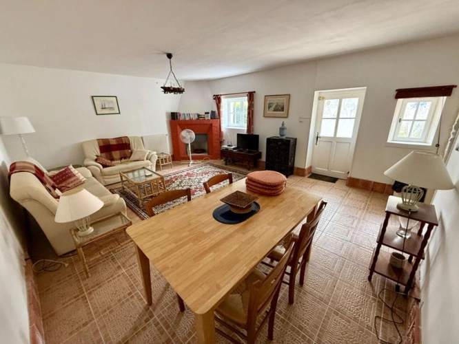 Photos 15 - Prestige - Élégant manoir charentais avec gîtes, piscine chauffée et vaste terrain