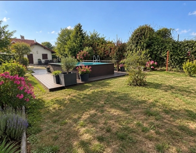 Photos 2 - Prestige - Axe NANCY EPINAL - PROPRIÉTÉ à vendre 7 pièces secteur CHARMES (88) avec PISCINE hors-sol, JACUZZI et TERRAIN de 2415 m2