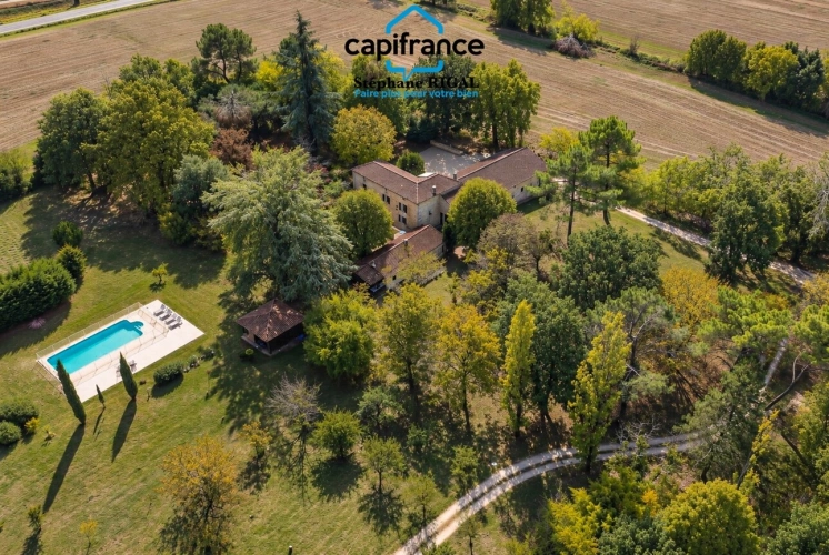 Photos 1 - Prestige - Propriete à vendre 10 pièces MONTAYRAL (47) de 255m2 habitables avec 1,6ha de terrain paysager