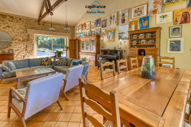 Photos 9 - Prestige - Propriete à vendre 10 pièces MONTAYRAL (47) de 255m2 habitables avec 1,6ha de terrain paysager