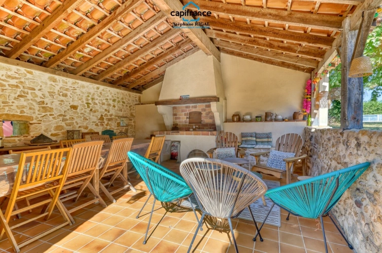 Photos 27 - Prestige - Propriete à vendre 10 pièces MONTAYRAL (47) de 255m2 habitables avec 1,6ha de terrain paysager