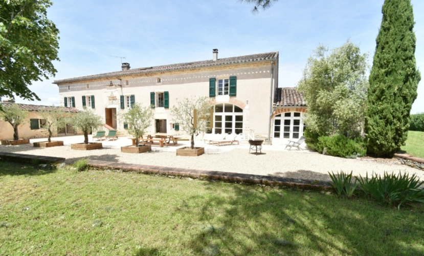 Photos 1 - Rurale - BELLE PROPRIÉTÉ DE CAMPAGNE - PROCHE ALBI