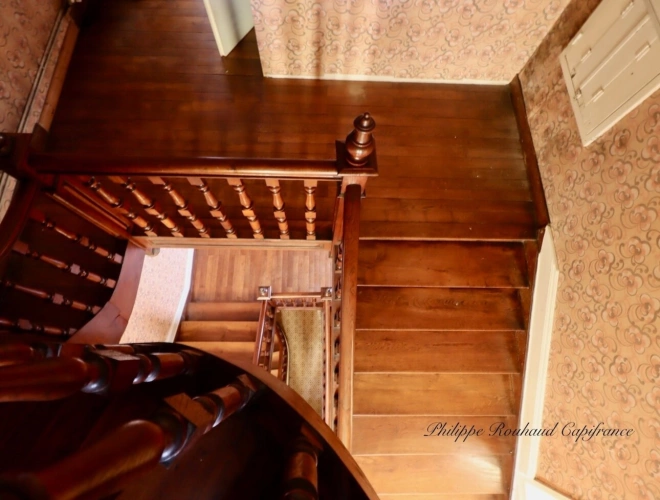 Photos 15 - Prestige - Maison de caractère à vendre à Fontenay-le-Comte (85) – 186 m², jardin, garage 4 voitures