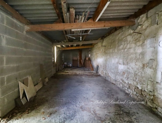 Photos 18 - Prestige - Maison de caractère à vendre à Fontenay-le-Comte (85) – 186 m², jardin, garage 4 voitures