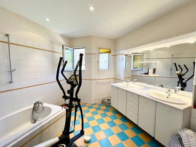 Photos 19 - Prestige - Maison Chauvigny 8 pièce(s) 316 m2