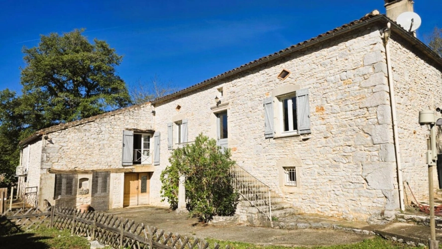 Photos 3 - Rurale - Quercynoise 250 m² piscine et bois sur 2 ha