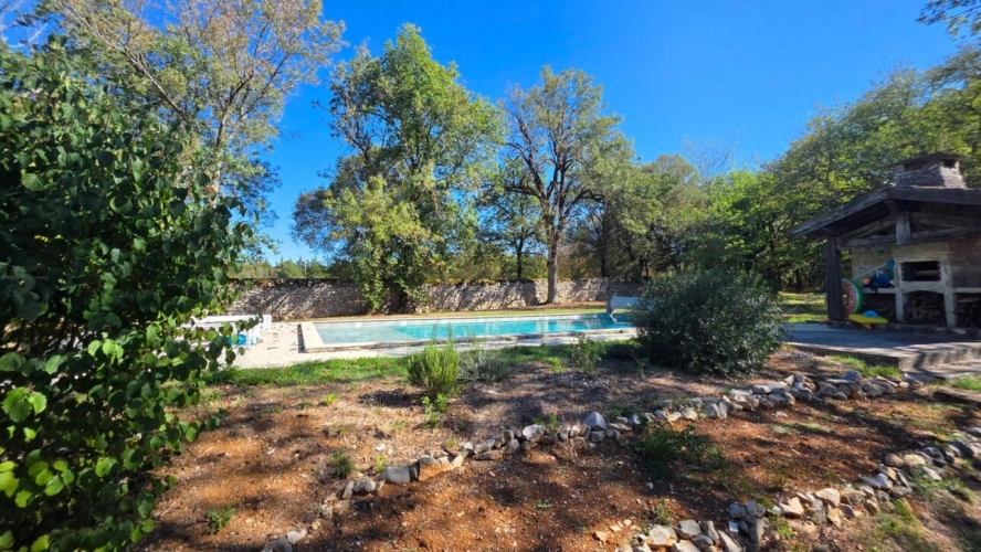 Photos 19 - Rurale - Quercynoise 250 m² piscine et bois sur 2 ha