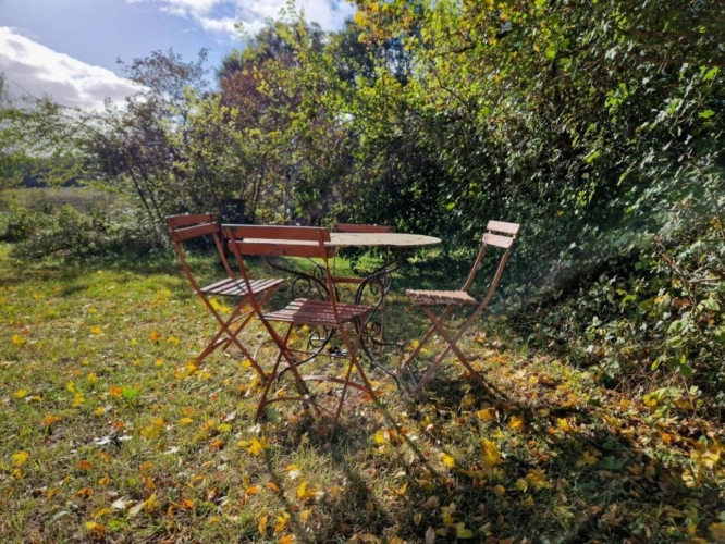 Photos 15 - Touristique - BELLE MAISON DE CARACTERE EN PIERRES AVEC 3,5HA ET LAC